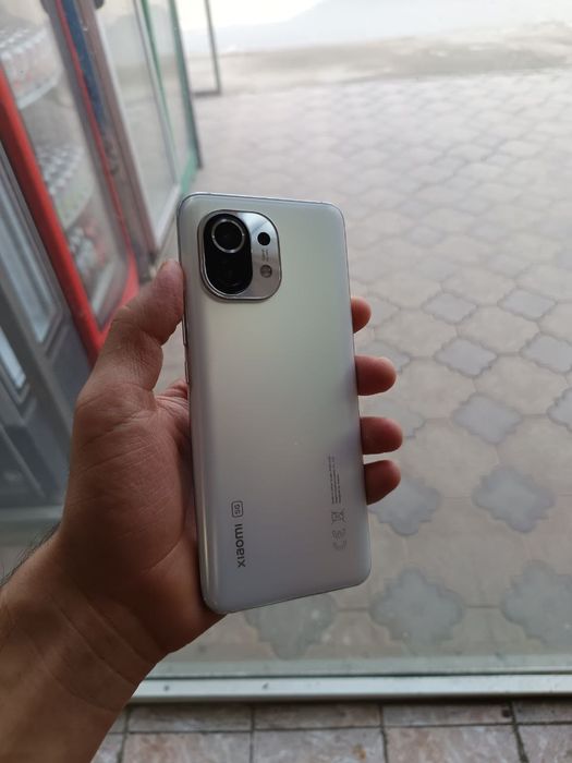 Xiaomi 11 5G Flagman ideal 8/128Gb