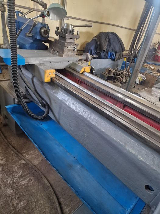 Продается токарный станок модели 16Д25