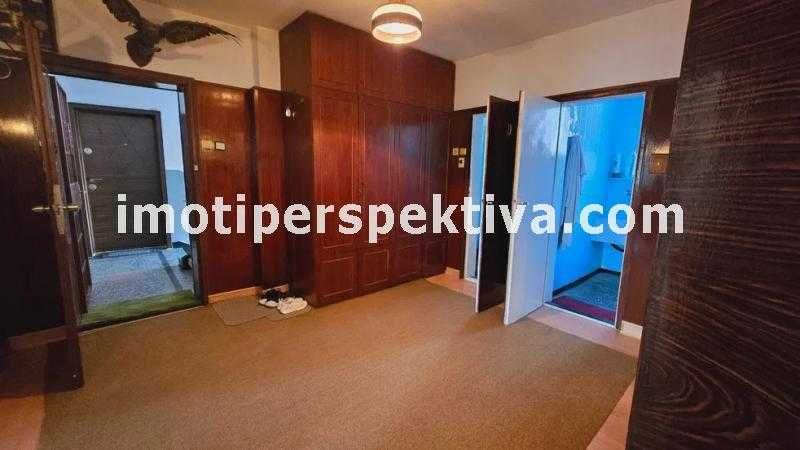 Продава се Етаж от къща в Пловдив, Христо Смирненски - 140 кв.м за 1358 €/кв.м - Снимка #12