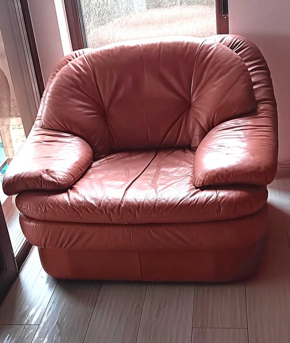 Set canapele si fotoliu din piele naturala roz somon