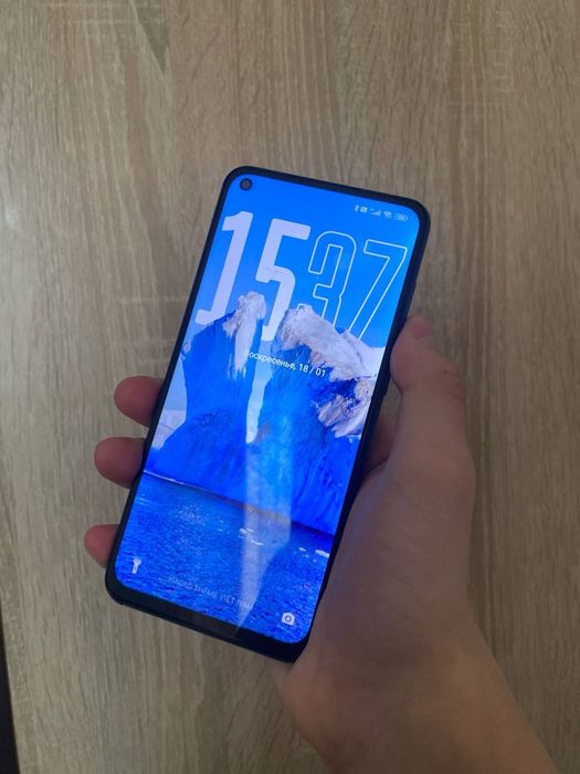 Редми ноте 9 в хорошем состоянии