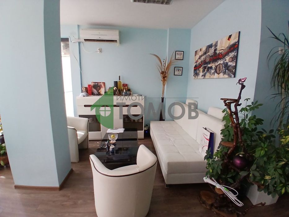 Продава се Офис в Стара Загора, Опълченски - 71 кв.м за 1888 €/кв.м - Снимка #2