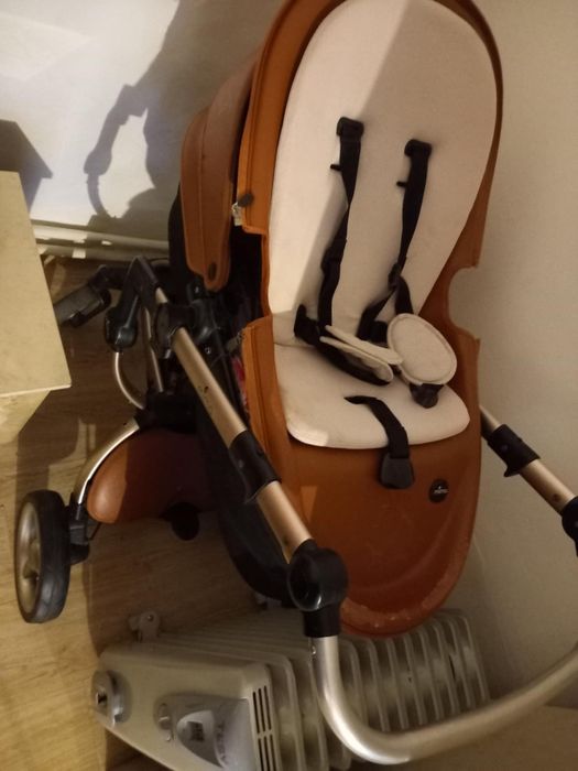 Carucior Mima Xari 2 în 1