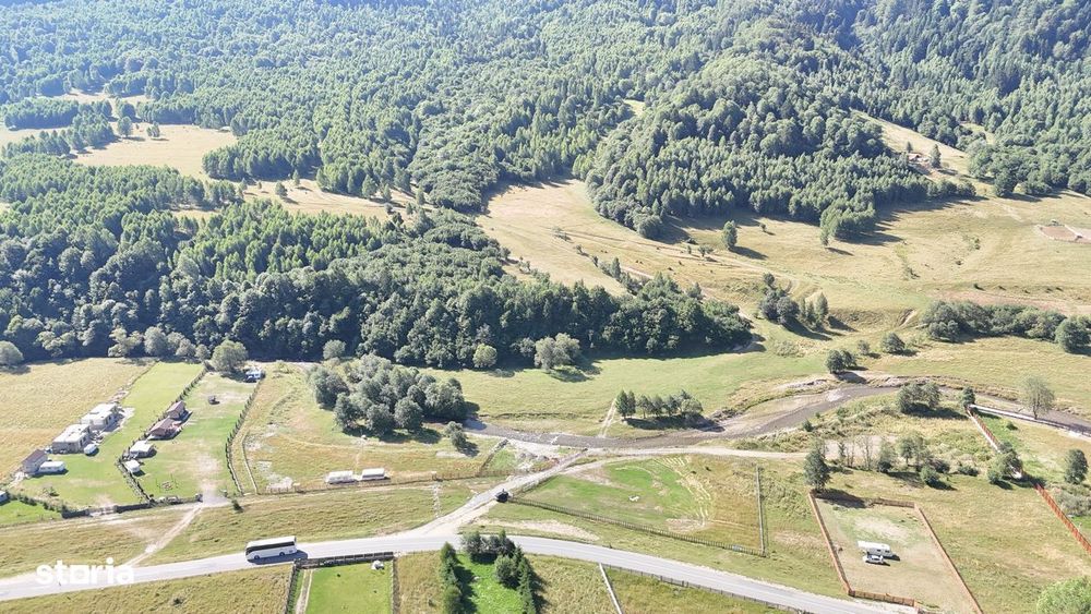 Teren intravilan - 1117 mp în Plaiul Foii