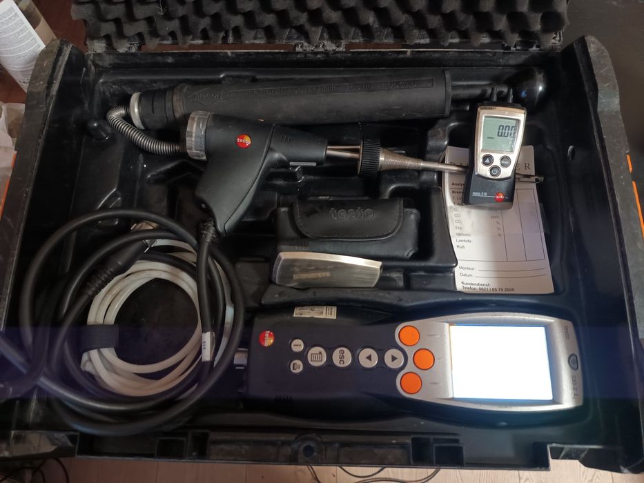 Продавам Газ Анализатор Testo 330-2 LL
