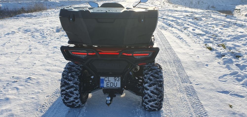 Vând atv cf-moto 520L cu servo ținut în garaj