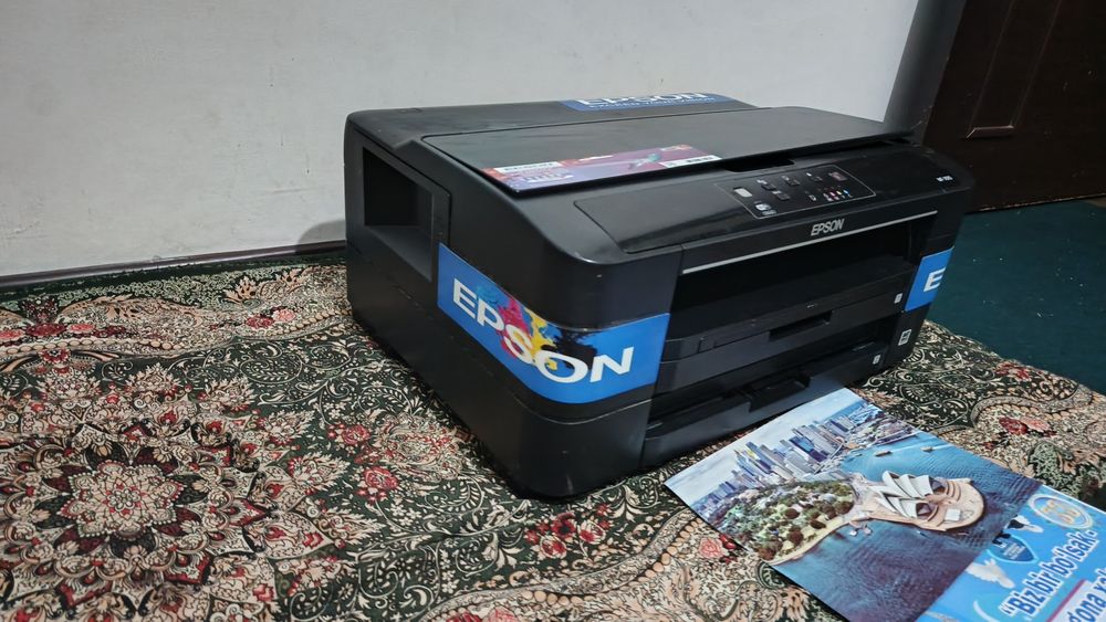 Epson 7015 rangli Wi_Fi li A3+ va A 4 ham chiqaradi yangi Foto printer