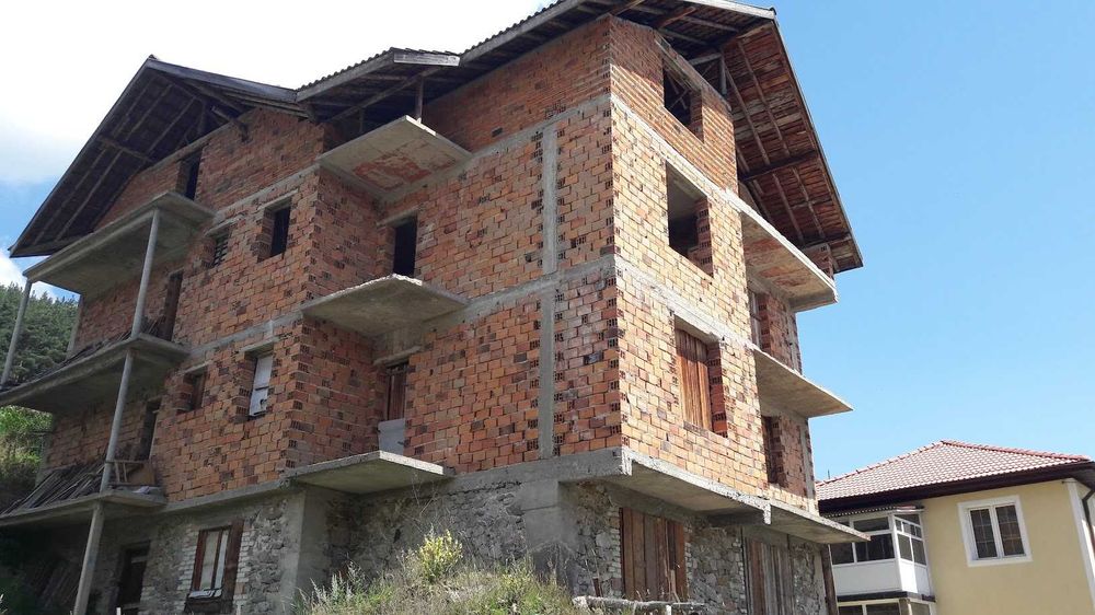 Продава се Къща в Пловдив, Гагарин - 500 кв.м за 150 €/кв.м - Снимка #4