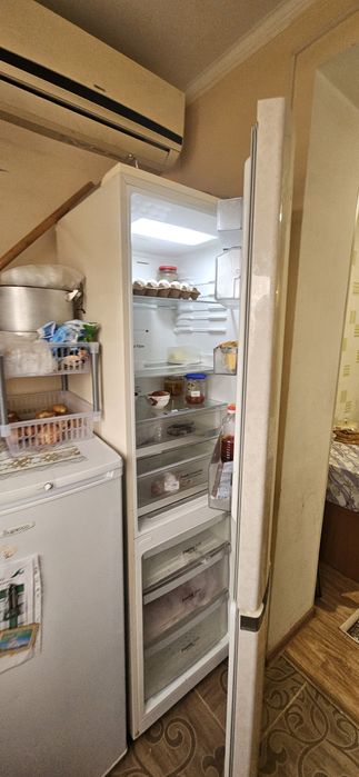 Холодильник продам