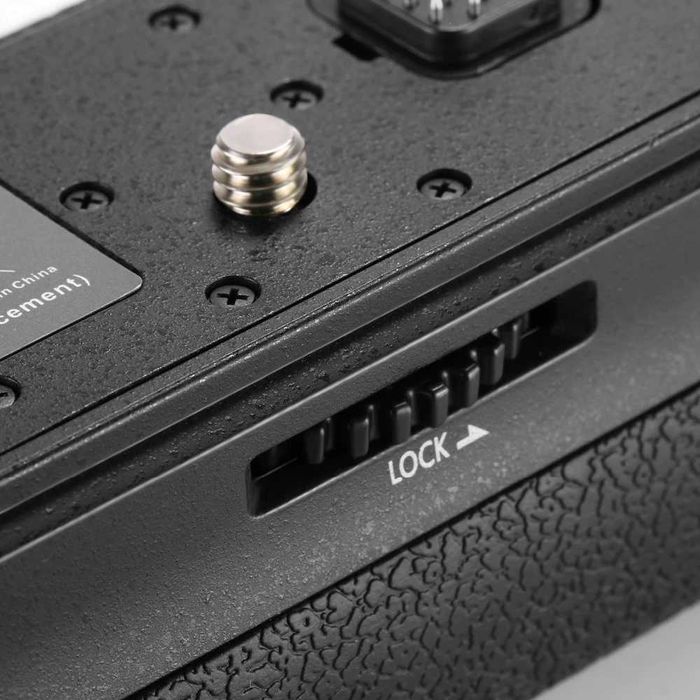 Батериен грип за фотоапарат Canon / Nikon / Sony / Olympus / Panasonic