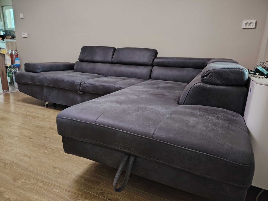 Диван на 3месеца-като нов