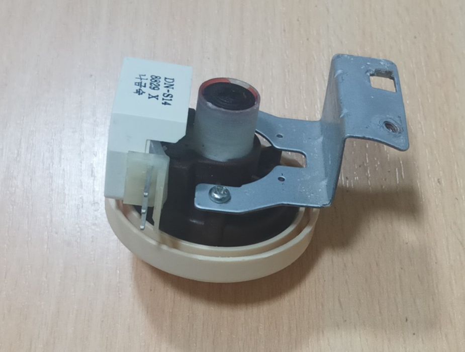 Реле уровня (пресостат) для Ст. машин автомат "Samsung" 5.2 кг!