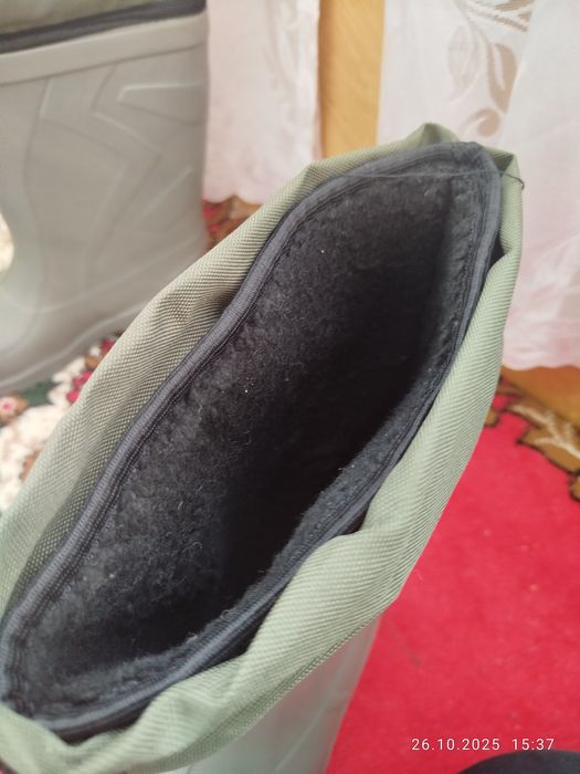 Продам рабочие сапоги