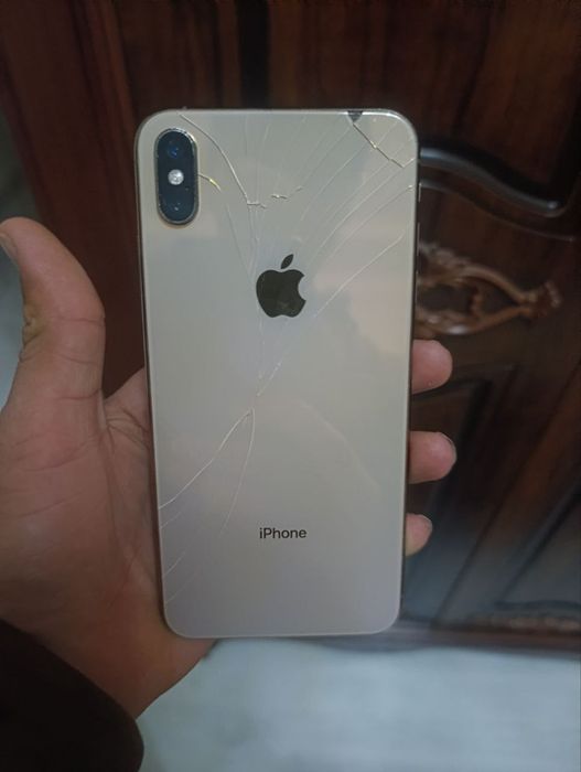 IPhone xs max 256 76%