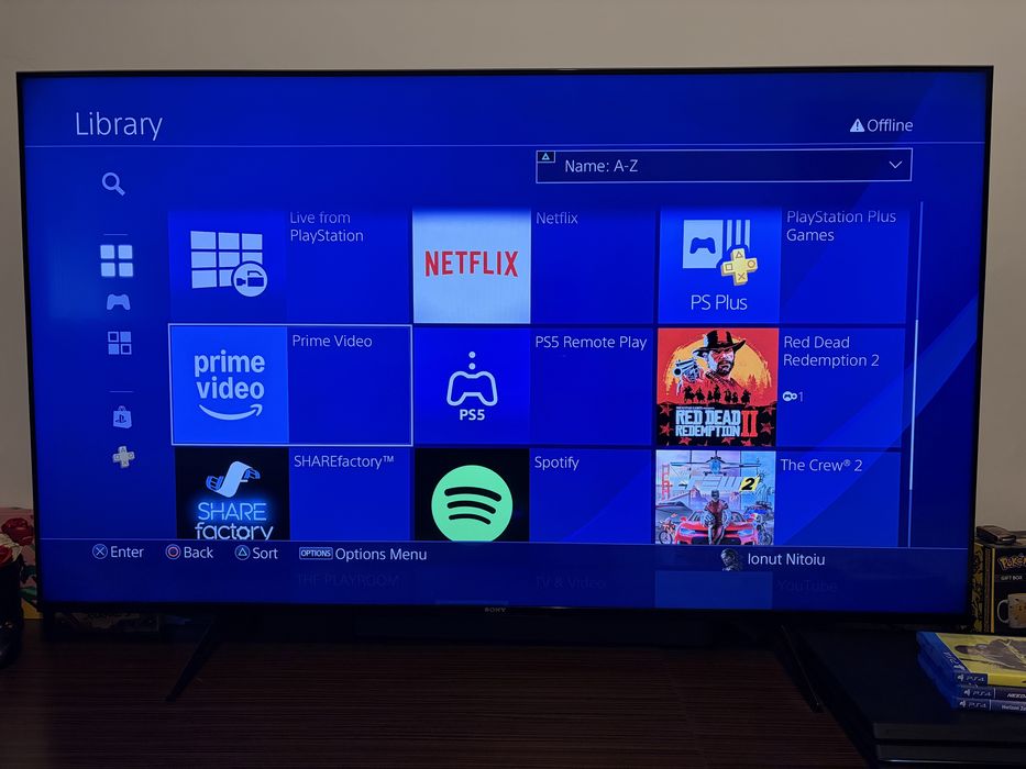 PS4 Pro 1TB controller 3 jocuri