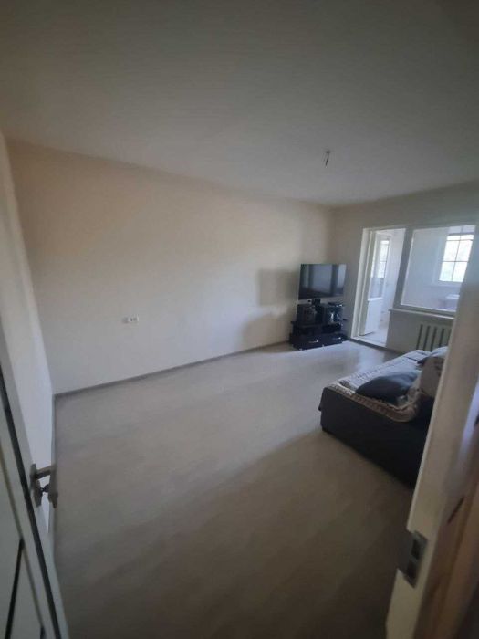 Продаётся 2комнатная 77серии Сергели.