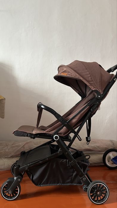 Коляска детская от 0 до 3 лет