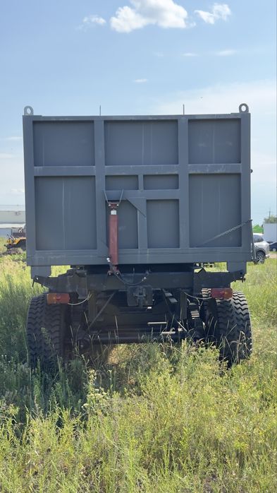 Продам прицеп ПТС-20 зерновой