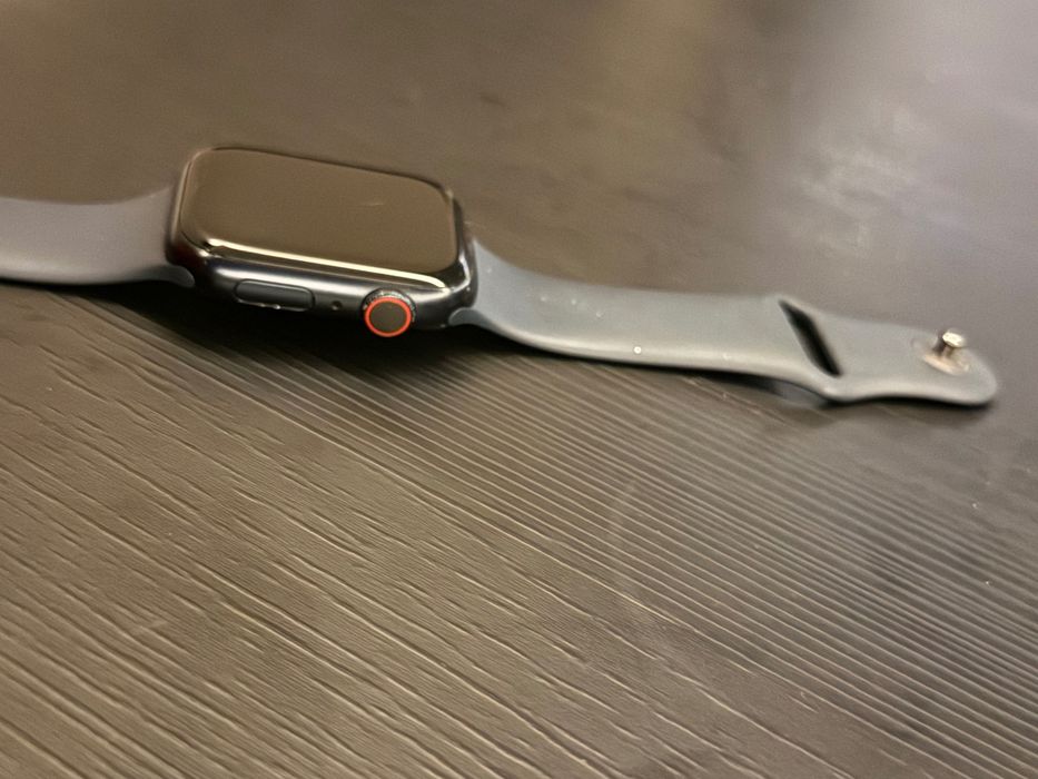 часовник Apple Watch