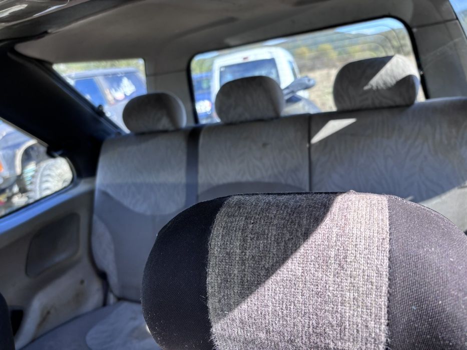 Ланд Роувър фрилендър 3 вр 1.8 бенз на части 2001 год