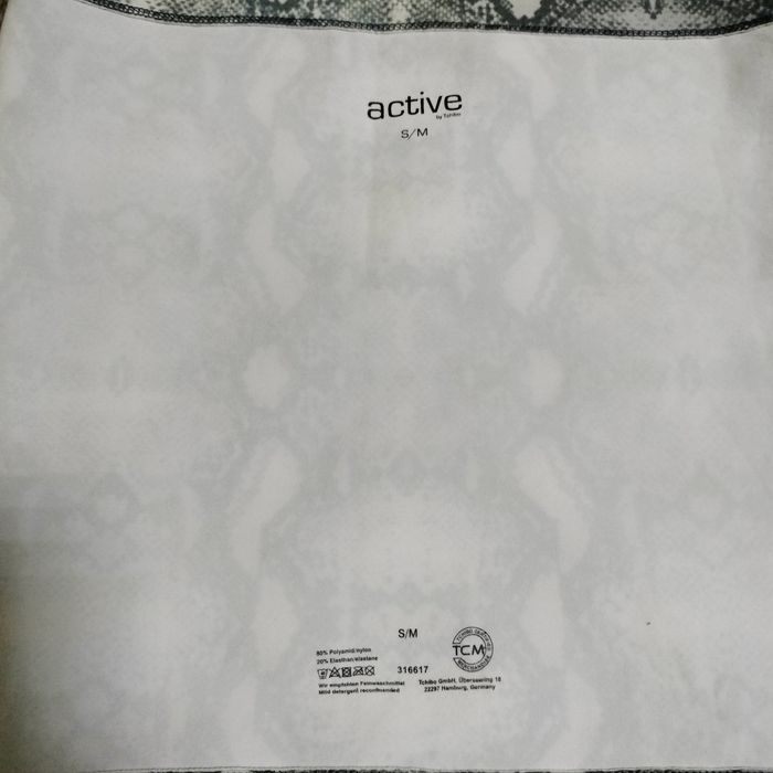 Топы б/у в наличии 2 шт . Тchibo Германия