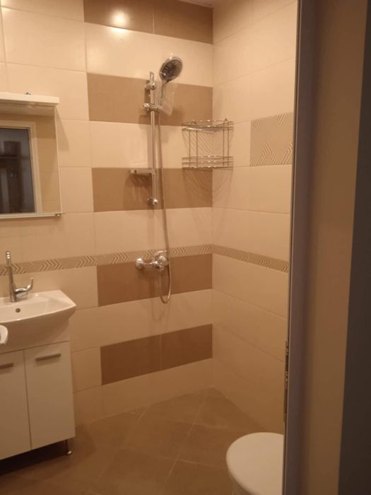 Дава се под наем Едностаен апартамент в Пловдив, Коматево - 30 кв.м за 275 € - Снимка #2