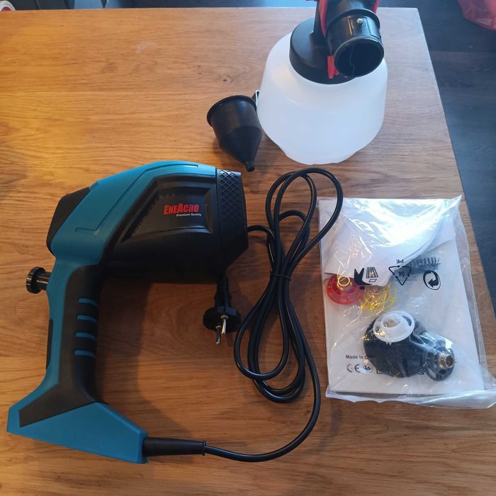 НОВ! HVLP пистолет за боядисване 700W с контейнер 1200 мл