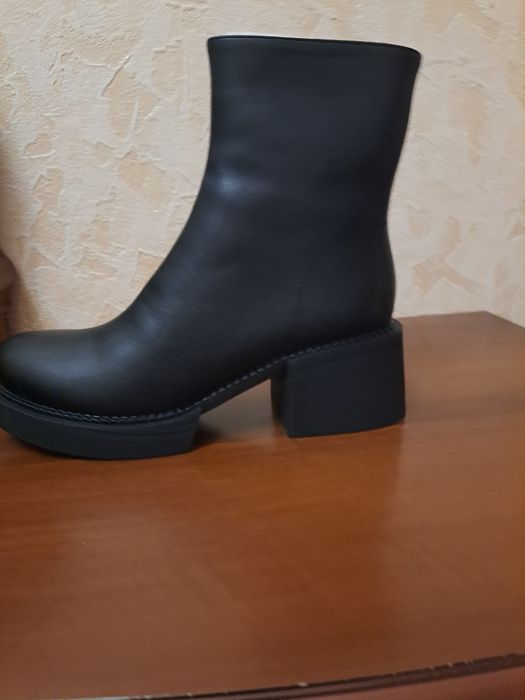 Ботинки (женские)