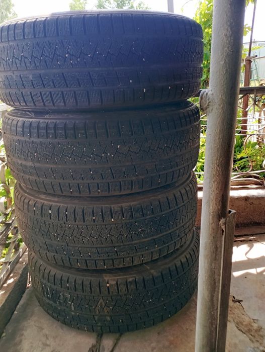 Продаю бу резину с дисками