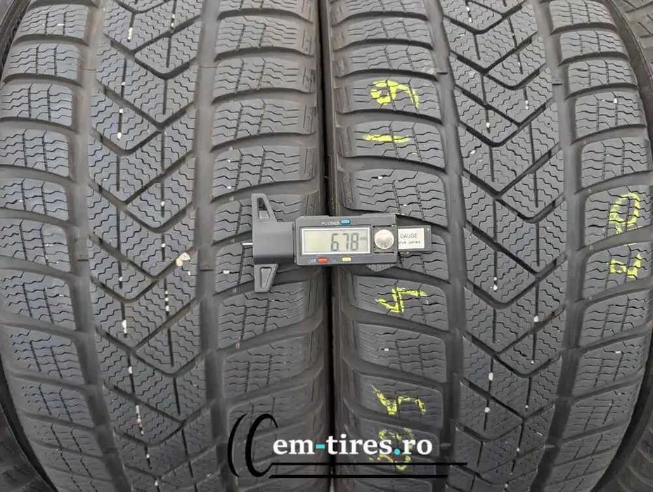 SET 4 Anvelope Iarna 225/40 R19 PIRELLI Sottozero 3 93H