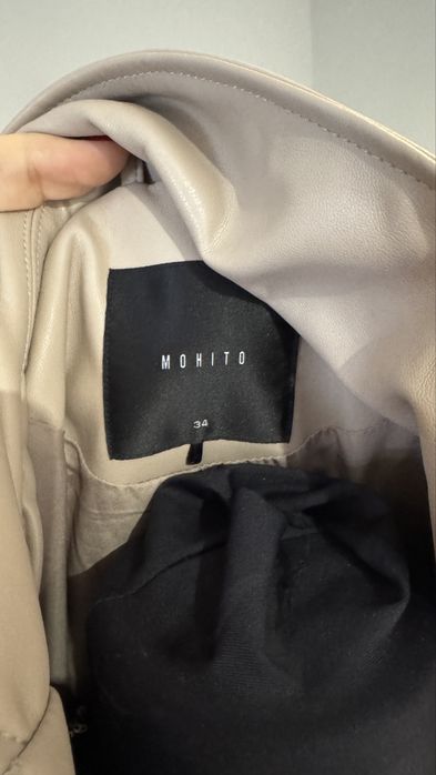 Кожен бежов шлифер Мохито