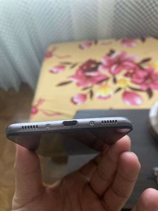 Huawei телефон на запчасти