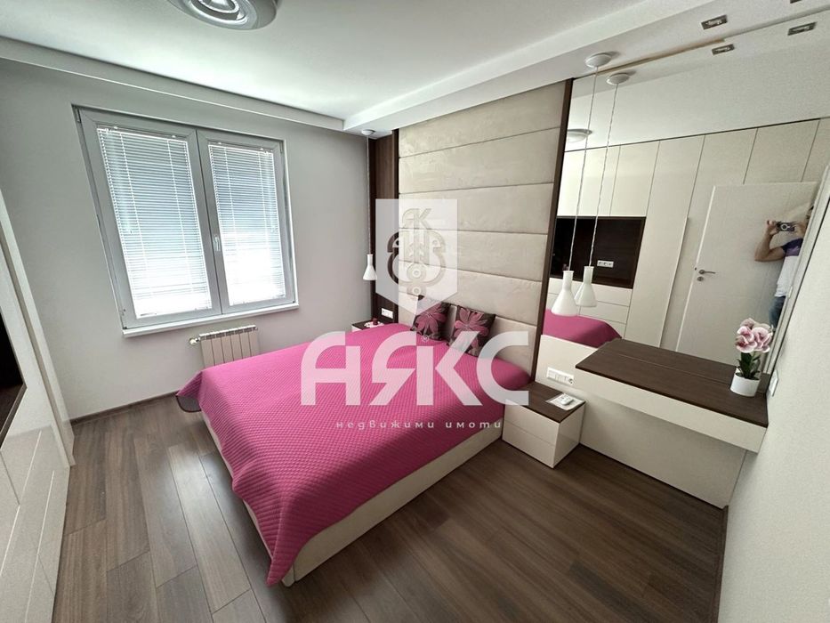 Дава се под наем Четиристаен апартамент в София, Малинова долина - 150 кв.м за 1500 € - Снимка #4