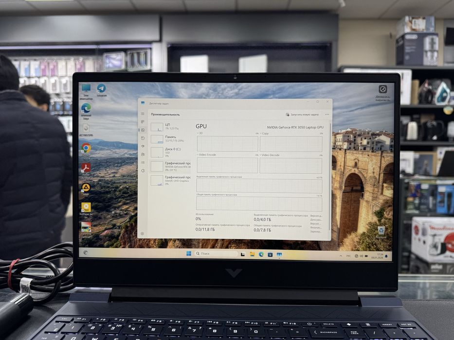 Hp Victus Gaming RTX 3050 Core-i5 12450H Ozu-16gb Ssd-512gb 144Hz