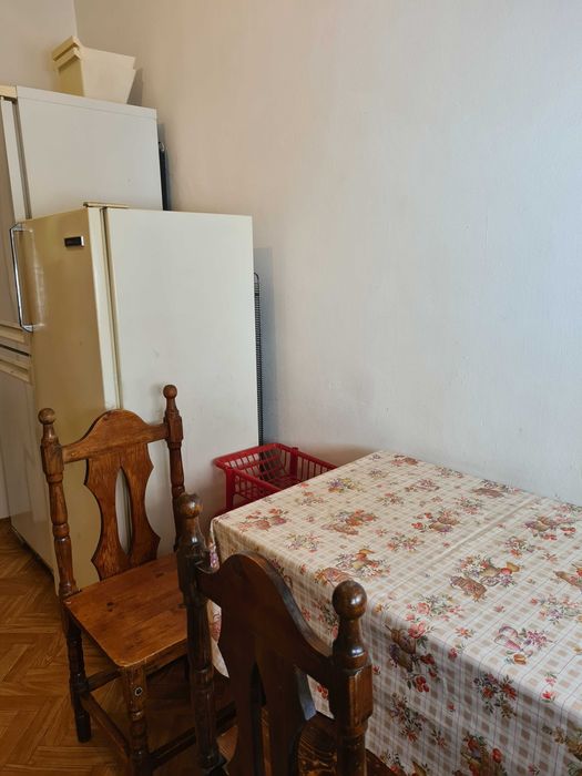 Дава се под наем Двустаен апартамент в Пловдив, Кършияка - 60 кв.м за 250 € - Снимка #3