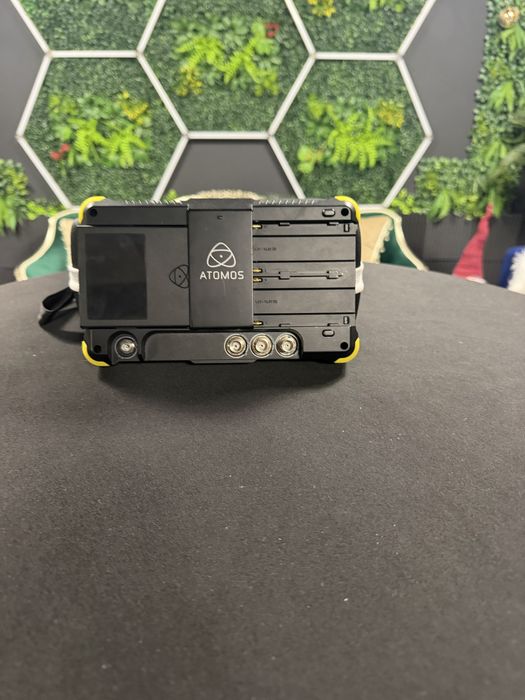 Atomos Shogun Flame 7" 4K HDMI/12-SDI Recording Monitor