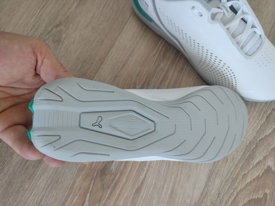 Adidași Puma AMG Petronas