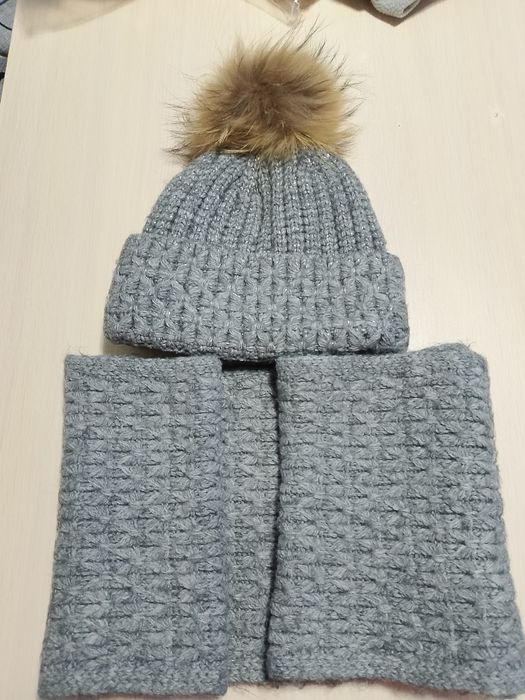 Набор зима ,шапка и хомут