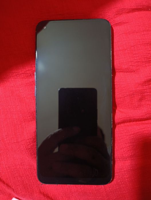 Телефон  срочно продам