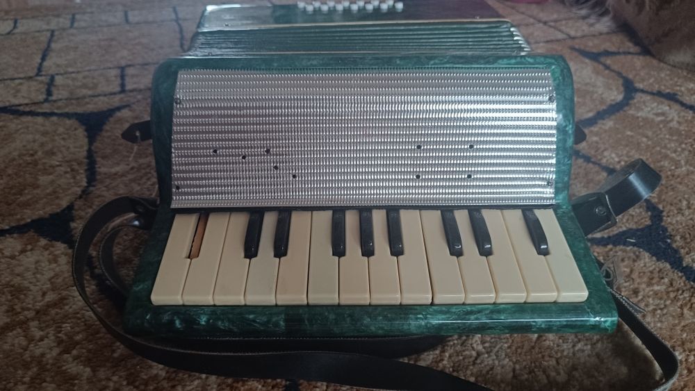 Аккордеон "Малыш" советский