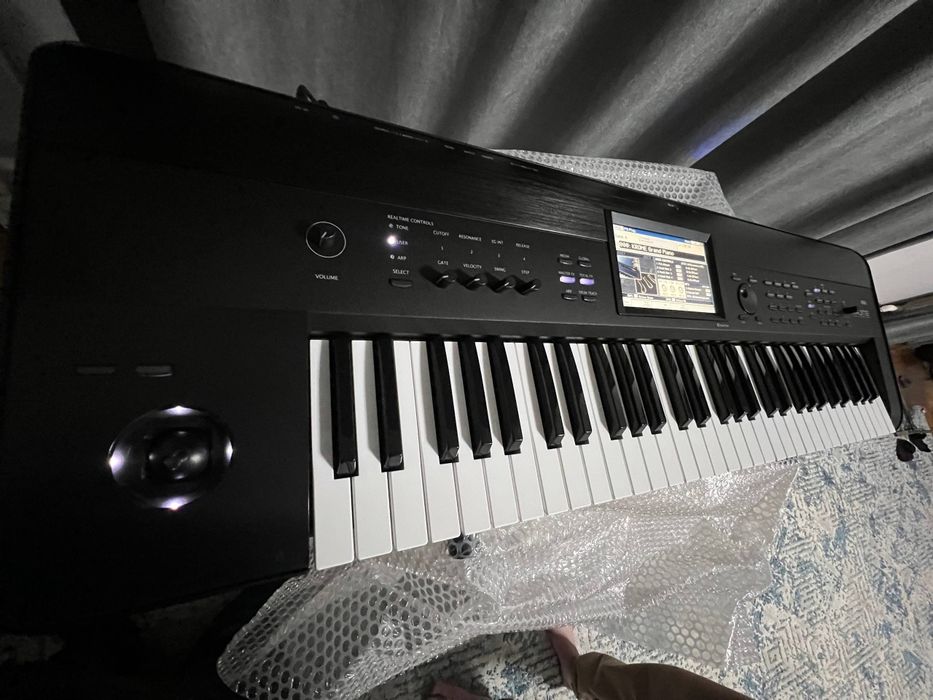 Korg krome yangi 100%