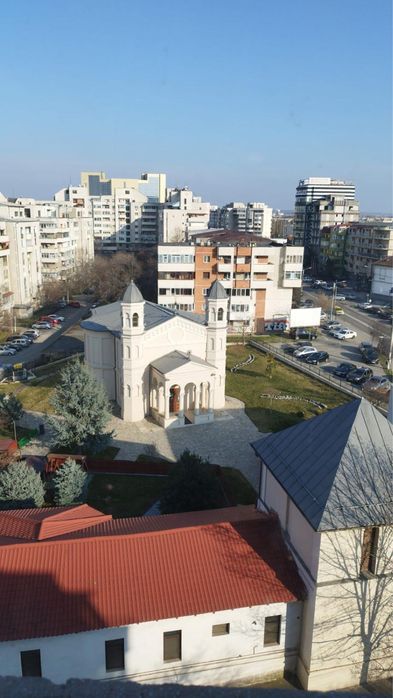 Garsoniera decomandata Mc Donalds