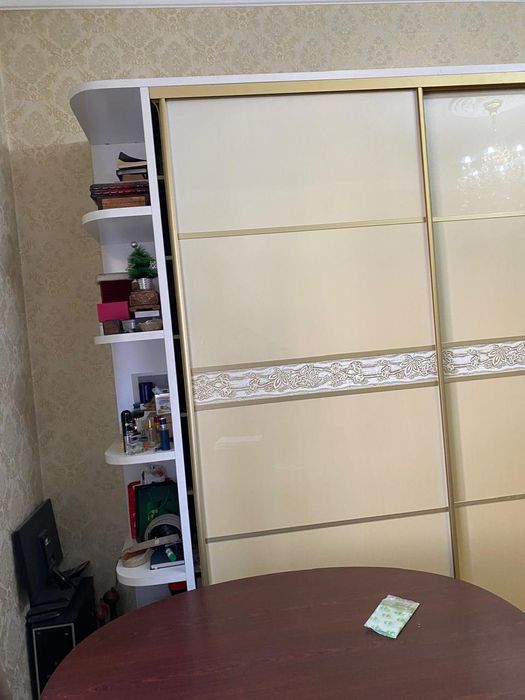 Продаётся шкаф в хорошем состоянии