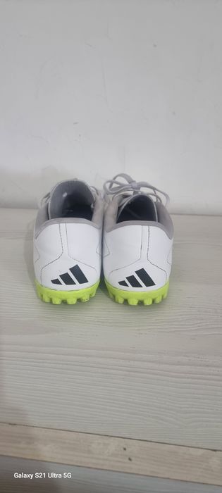 Почти новый сарканрчки