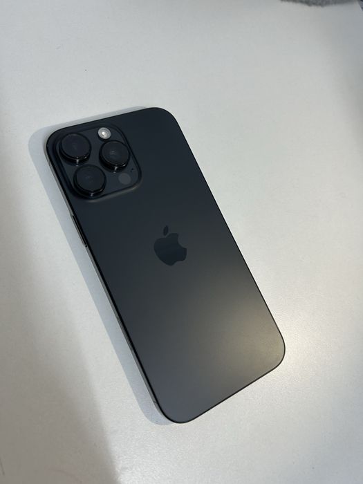 iPhone 16 про макс