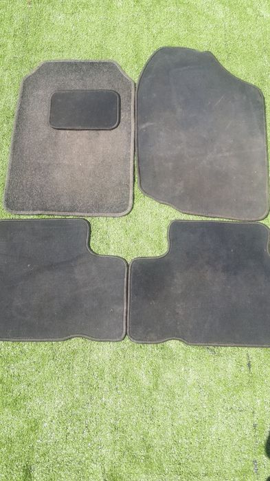 Оригинальные ковры. В салон авто.