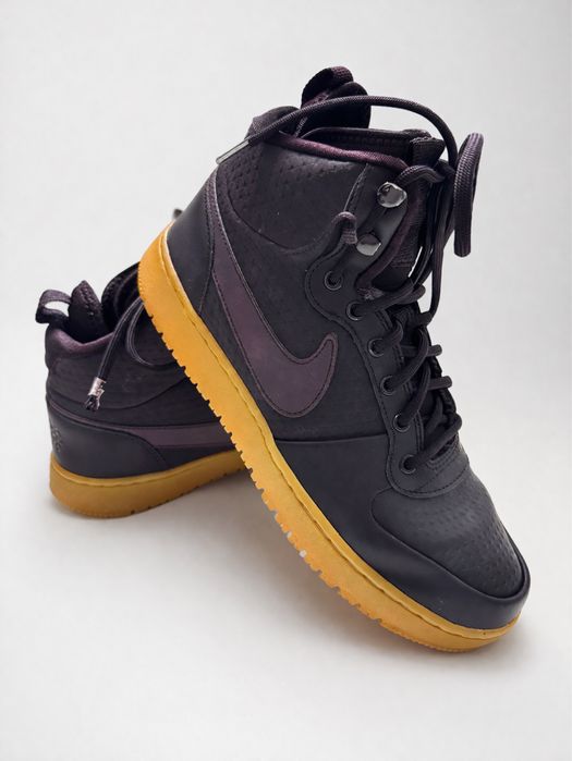 Оригинални Nike кецове – лилави, размер 42.5 (UK 8 / US 9)