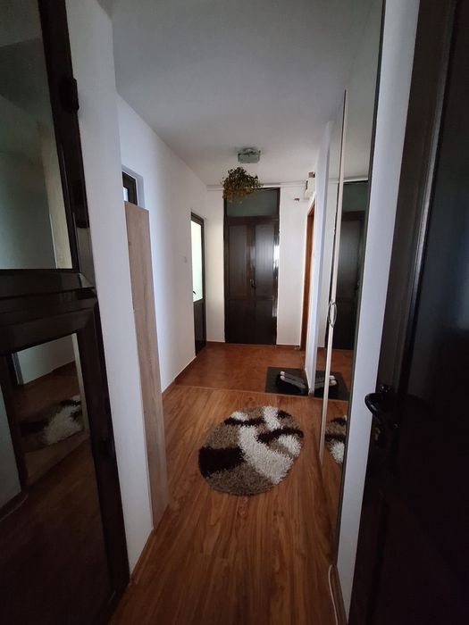Vând apartament central Slatina - 3 camere