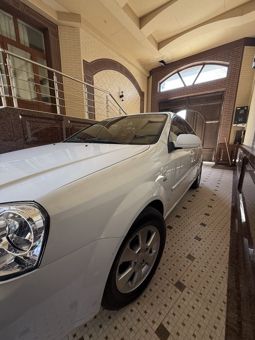 Lasetti 1.8 3 pozitsiya