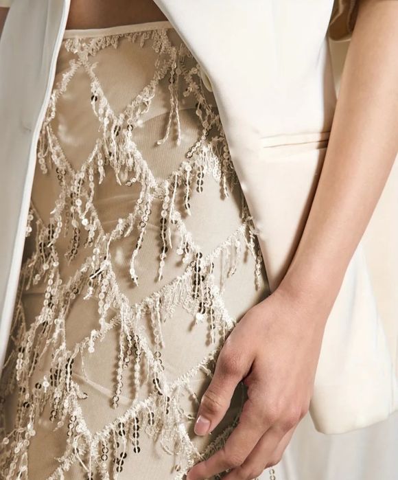 Юбки с пайетками в двух цветах